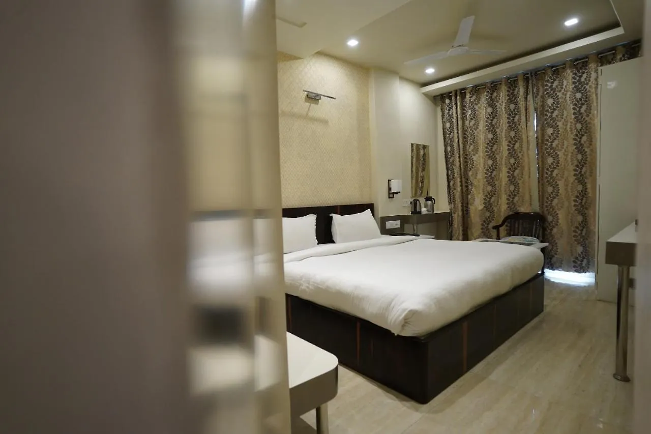 ***  Hotel Varanasi Heritage 인도